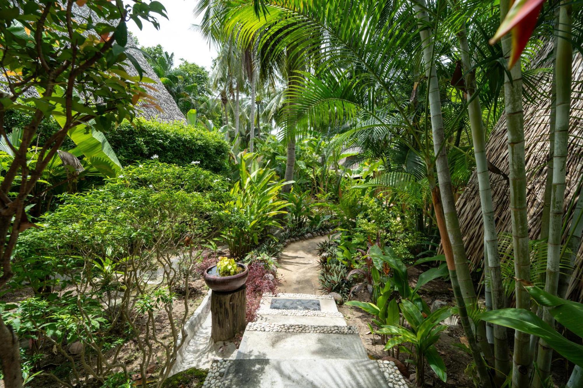 Bamboo Bay Eco Resort Srithanu Exterior photo