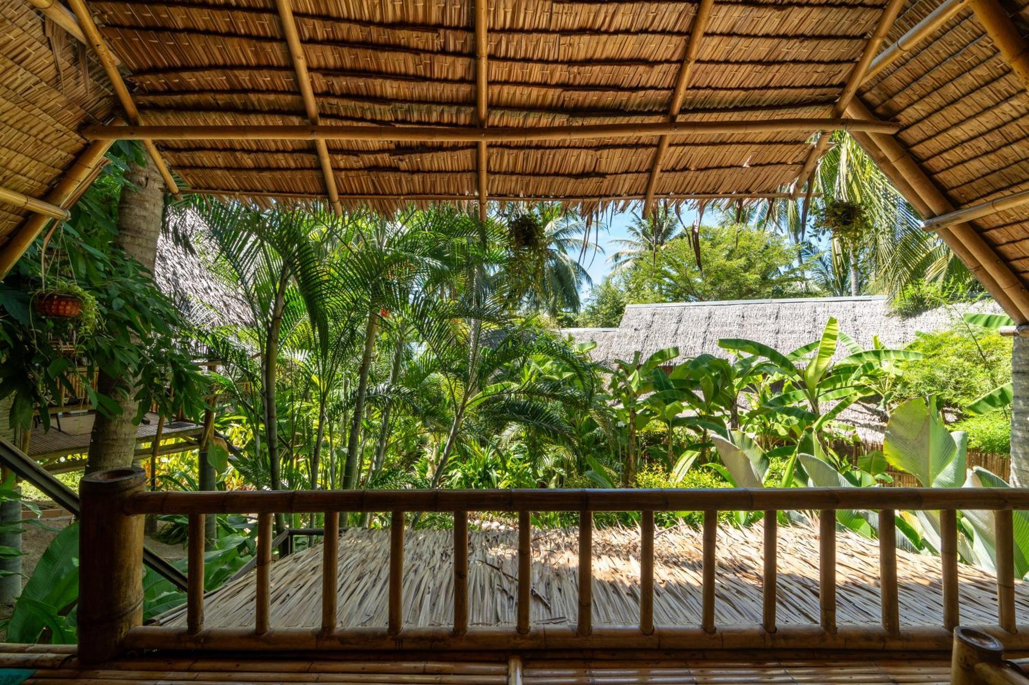 Bamboo Bay Eco Resort Srithanu Exterior photo